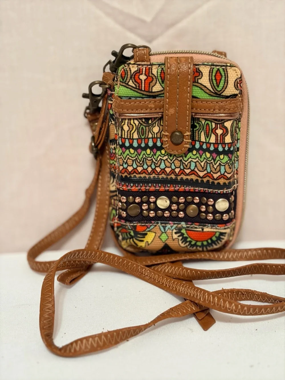 SakRoots Boho Printed Crossbody Phone Wallet in Multi-Color - Picture 2 of 6